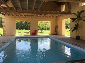 Piscine extérieure, piscine chauffée