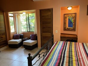 1 bedroom, in-room safe, iron/ironing board, WiFi - Amazing views, 5 minutes from downtown or the beach, quiet area of town (Sayulita)