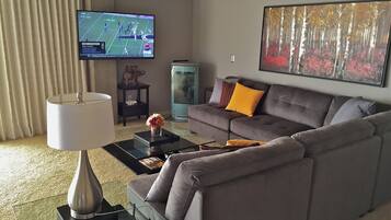 Smart TV, fireplace, DVD player