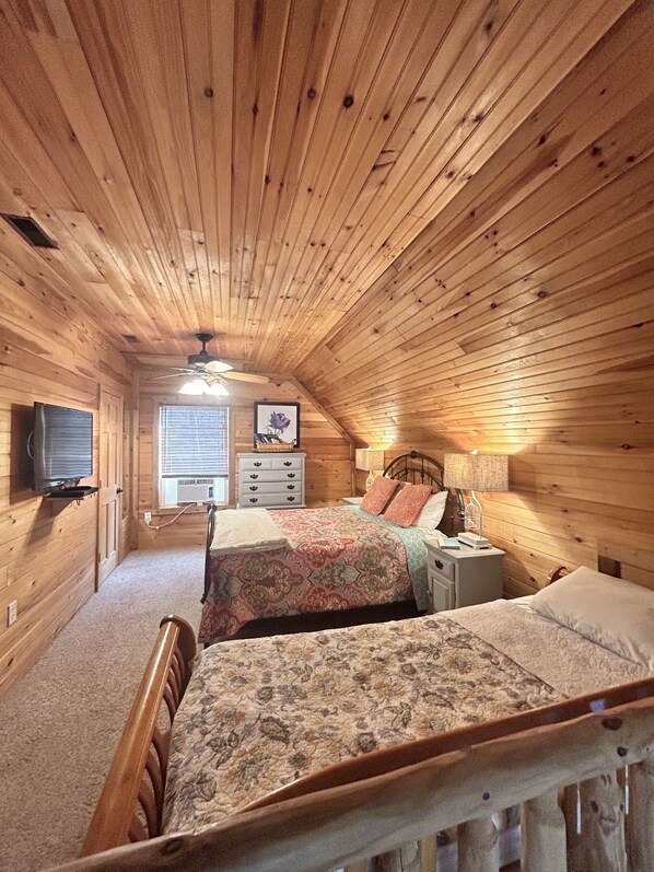 3 bedrooms, iron/ironing board, travel cot, WiFi