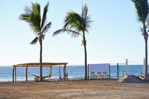 Tæt på stranden