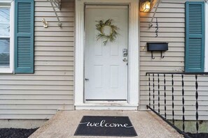 تفاصيل الفندق من الخارج