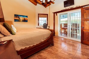 2 camere, una cassaforte in camera, Wi-Fi gratuito, lenzuola