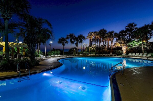 Outdoor pool, a heated pool