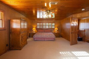 4 bedrooms, free WiFi, bed sheets