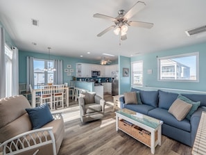 TV, fireplace, DVD player, books - Sunflower Beach House | Oceanfront + Walk to Beach (Surf City)