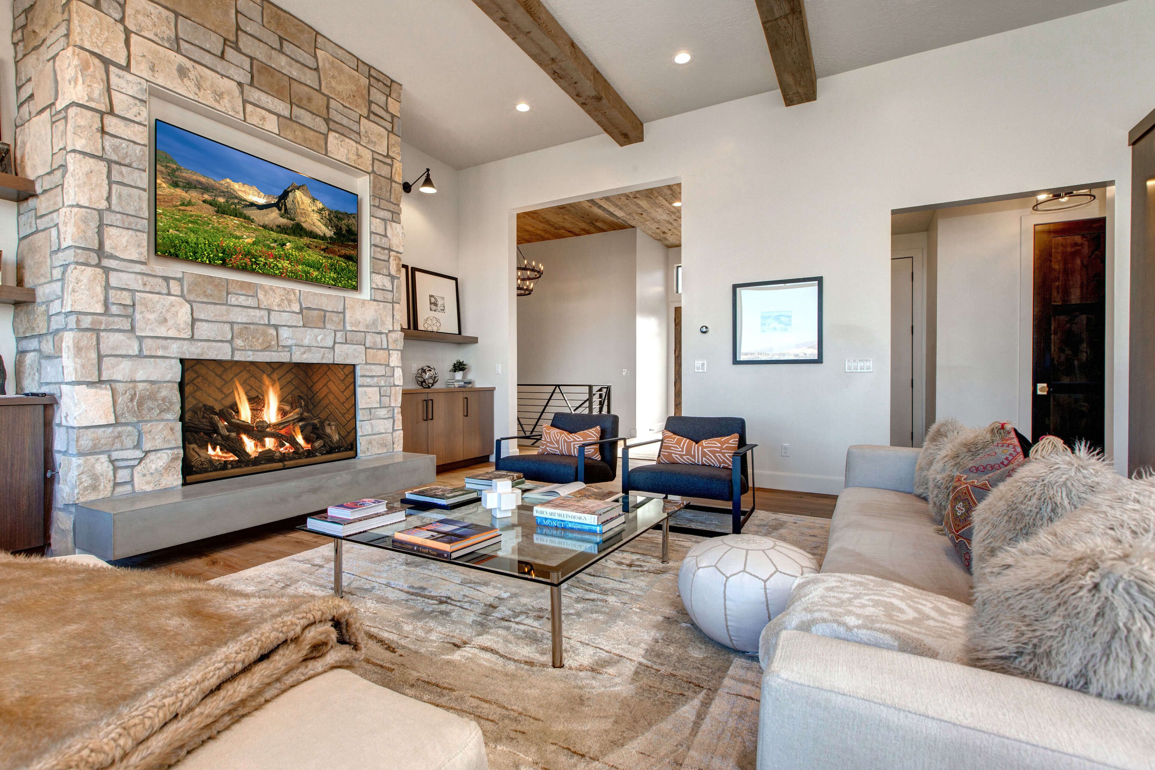 Moose Mgmt at Jordanelle 13201: Pvt Hot Tub w/ Views-Pool Table-Estate Home