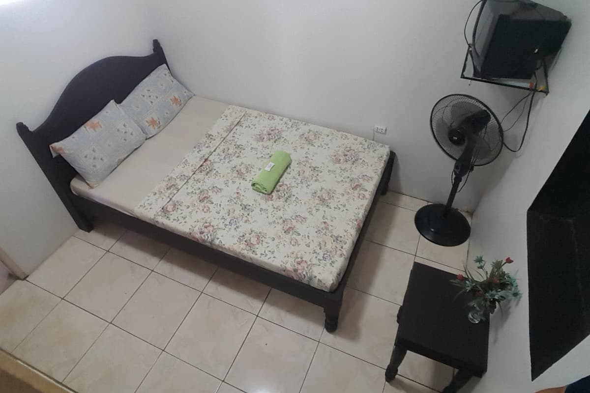 In-room safe, individually decorated, individually furnished, desk