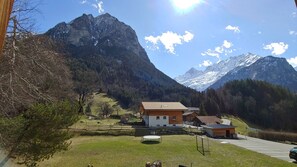 家庭公寓, 多張床, 非吸煙房, 山景 (Wylerduemen) | 遮光布/窗簾、隔音、免費無線上網、床單