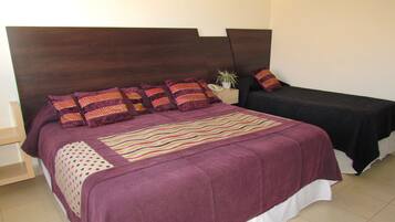 Standard Room | Minibar, free WiFi, bed sheets
