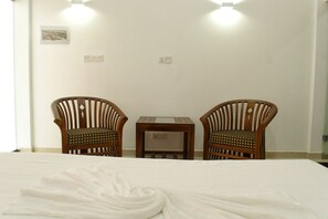 Egyptian cotton sheets, premium bedding, down comforters, free WiFi