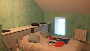 2 Schlafzimmer, Bügeleisen/Bügelbrett, WLAN, Bettwäsche