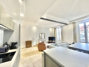 Interior - Jaures Home (Cannes)