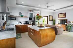 Fridge, microwave, cookware/dishes/utensils