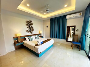 2 chambres, coffres-forts dans les chambres, Wi-Fi, draps fournis