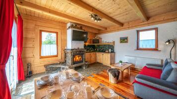 Chalet, Mehrere Betten, Nichtraucher, Kamin | Eigene Kochnische | Kühlschrank, Mikrowelle, Herdplatte, Wasserkocher