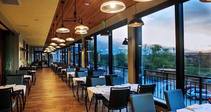 Hot Springs Medical and Spa Hotel