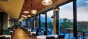 Hot Springs Medical and Spa Hotel