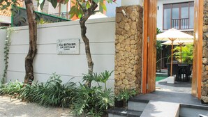 Property entrance - Bintang Baru Private Villa Sanur (Denpasar)
