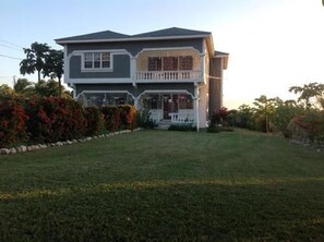 Front of property - Keira's Place (Pamphret)