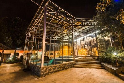 Xianning Chutian Yaochi Hot Spring Resort