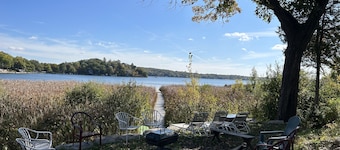 🌲☀️Private Lakefront prop. with Kayaks, Paddle boards, boat rental PVT dock☀️🌲