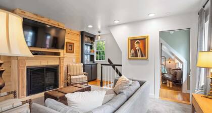 Private Garden, Central AC, Dog Friendly!