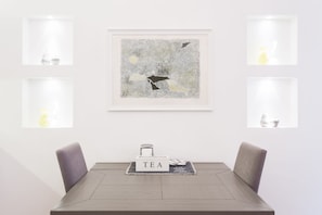 Dining - Luxury apartment in the heart of Rome - Spanish Steps, wi-fi, a / c, (Roma)