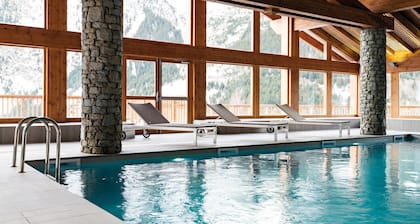 Appart Ski aux Pieds | Accès piscine