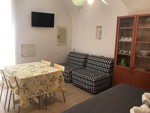 Interior - RESIDENCE IN THE OTTOCENTESCO VILLAGE (Vieste)