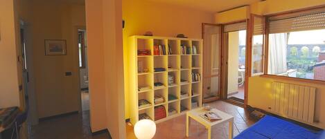 2 chambres, fer et planche à repasser, lit parapluie, Wi-Fi gratuit