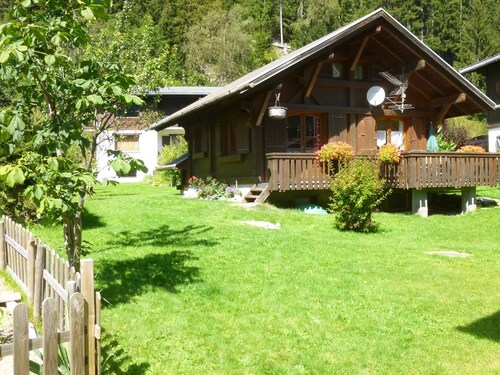 Argentière, small chalet with exceptional views of the Mont Blanc range