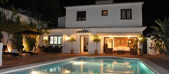 Villa with heated pool perfect spot to enjoy a memorable family vacation