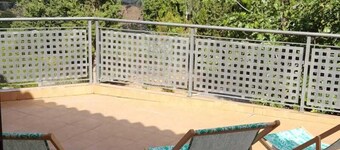 Maison avec vue sur les montagnes