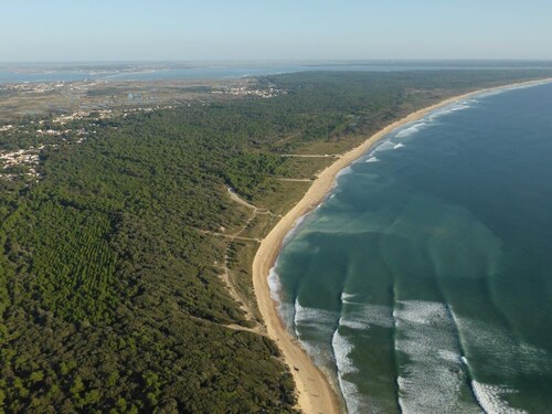 Ferme du Treuil classée 3 étoiles, jouxtant la piste cyclable, plage 10mn à pied