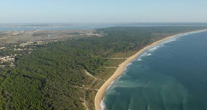 Ferme du Treuil classée 3 étoiles, jouxtant la piste cyclable, plage 10mn à pied