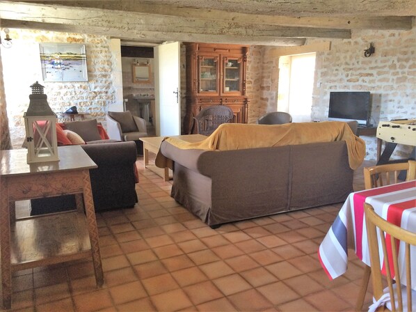 TV, DVD player, foosball, table tennis