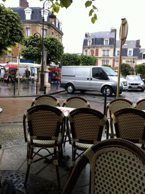 Restauration en plein air