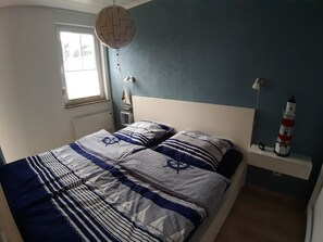 2 habitaciones, tabla de planchar con plancha y wifi 