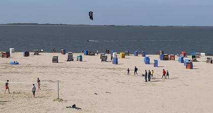 komplett renoviert mit heller, moderner Ausstattung. In Strandnähe! Mit WLAN*