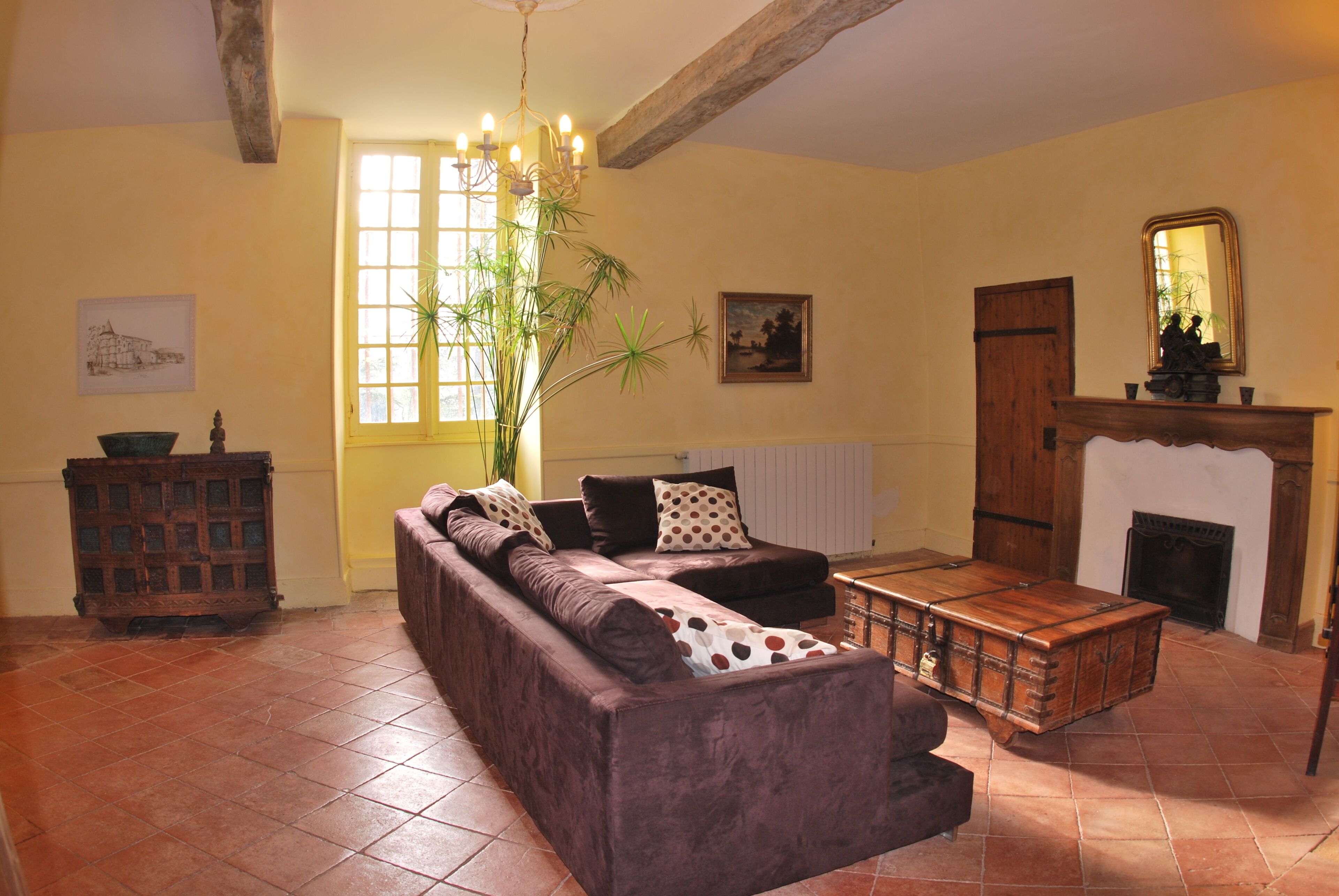 TV, fireplace, DVD player, ping pong