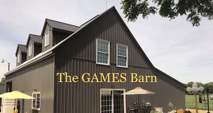 50Acre Farm w/Games Barn & Projection Room.