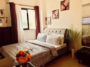 1 bedroom, WiFi, bed sheets