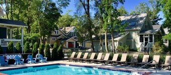  新しいデザイナーズラグジュアリーコテージ〜温水プール