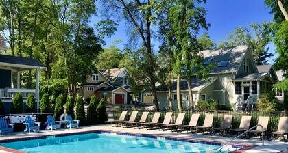 Nouveau Designer Luxury Cottage ~ Piscine chauffée