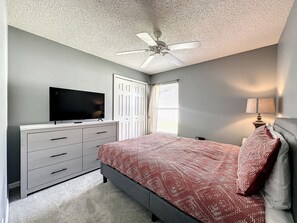 4 sovrum, värdeförvaringsskåp på rummet och strykjärn/strykbräda