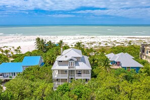 Exterior - BEACHFRONT, HEATED POOL, KAYAKS/SUP, LANAI W/ GULF VIEWS, 85' DOCK, 2 GOLF CARTS (Captiva)