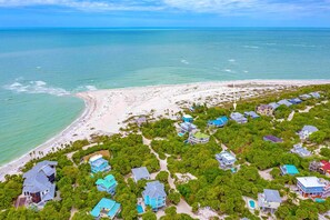 On the beach, sun loungers, beach towels - BEACHFRONT, HEATED POOL, KAYAKS/SUP, LANAI W/ GULF VIEWS, 85' DOCK, 2 GOLF CARTS (Captiva)