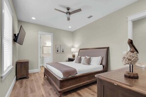 10 bedrooms, iron/ironing board, travel cot, free WiFi