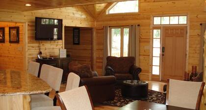 Bear Crossing - Uusi ylellinen Mountain Getaway lähellä Luray & Skyline